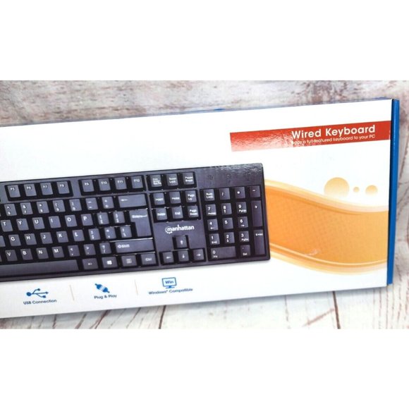 Manhattan Plug & Play LED Wired Black Basic Windows Compatible Computer Keyboard - Picture 4 of 12